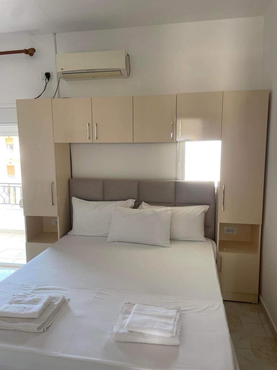Apartments Rudi Orikum Ngoại thất bức ảnh