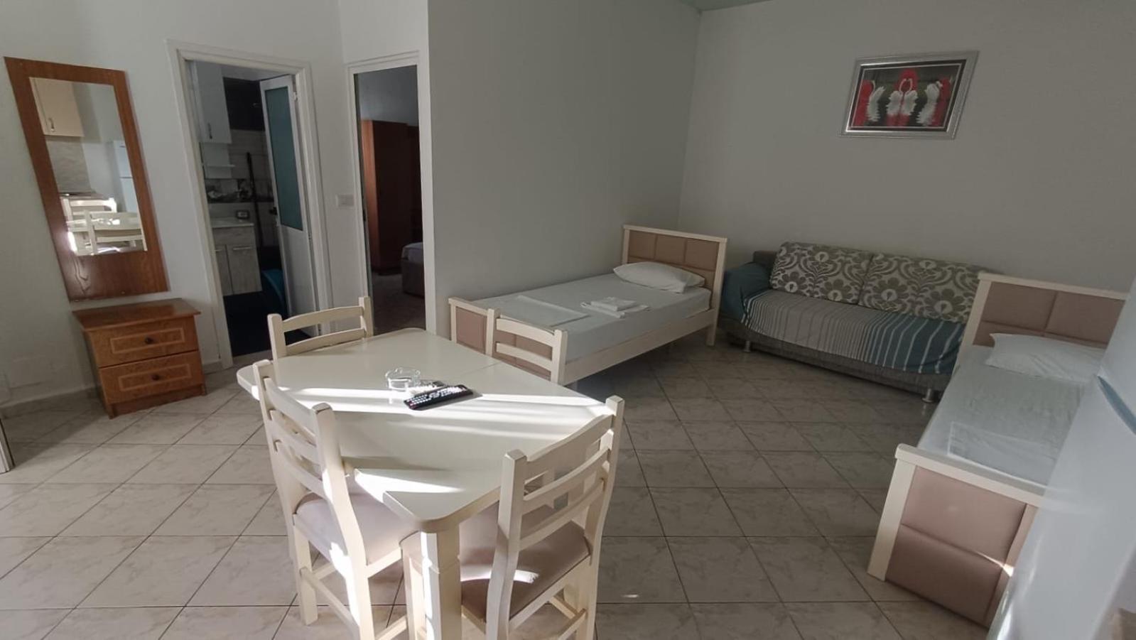 Apartments Rudi Orikum Ngoại thất bức ảnh